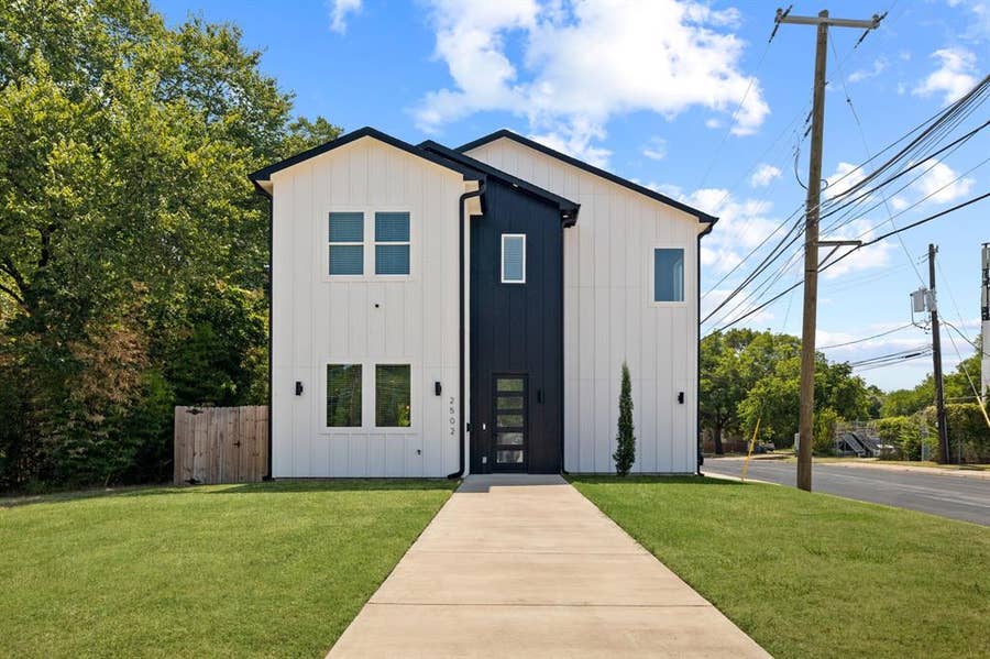 Property photo for 2502 Elsie Faye Heggins Street, Dallas, TX