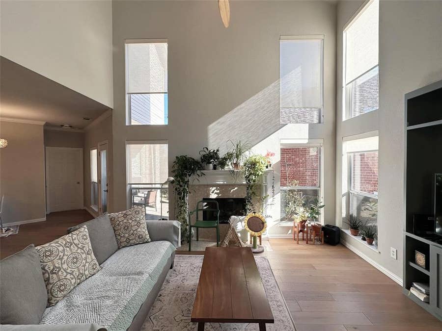 Property photo for 4103 Midrose Trail, Dallas, TX