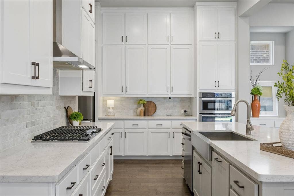 1107 Maverick Drive, Allen, TX 75013 Gas cooktop