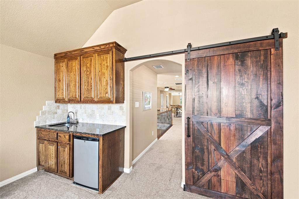 904 Cougar Drive, Allen, TX 75013 904 Cougar Drive, Allen, TX 75013