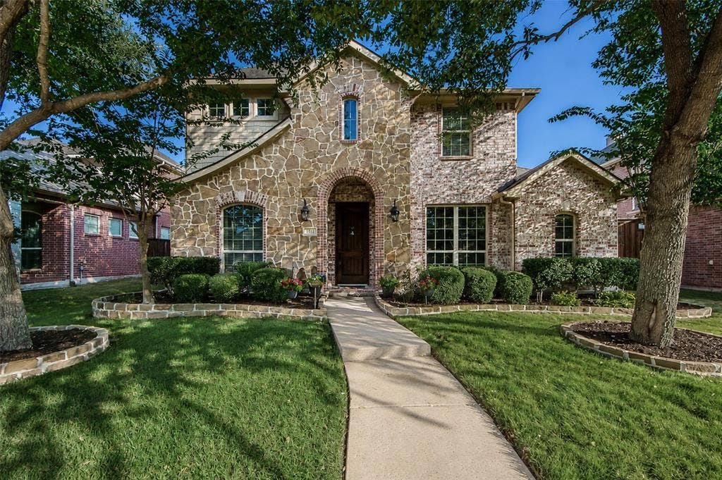 904 Cougar Drive, Allen, TX 75013 904 Cougar Drive, Allen, TX 75013