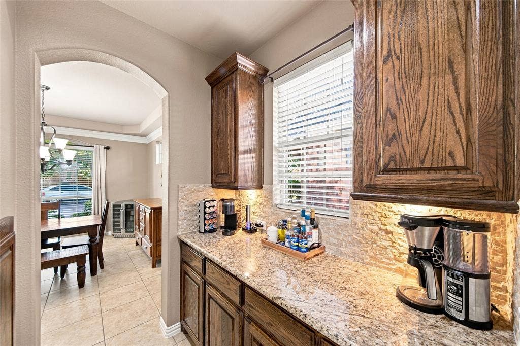 904 Cougar Drive, Allen, TX 75013 904 Cougar Drive, Allen, TX 75013
