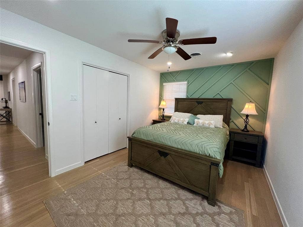 1113 Eric Avenue, Arlington, TX 76012 1113 Eric Avenue, Arlington, TX 76012