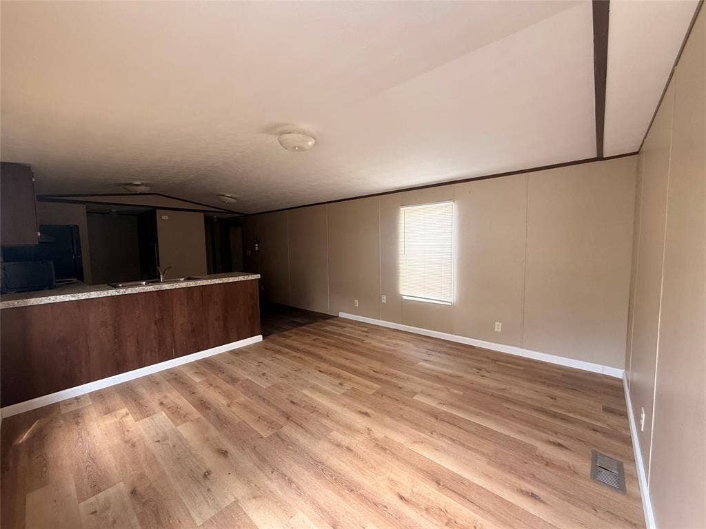 541 Simmons Way, #9A, Cedar Hill, TX 75104