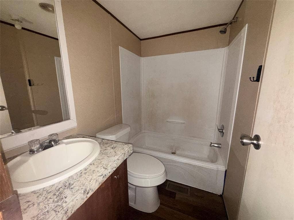 541 Simmons Way, #9A, Cedar Hill, TX 75104