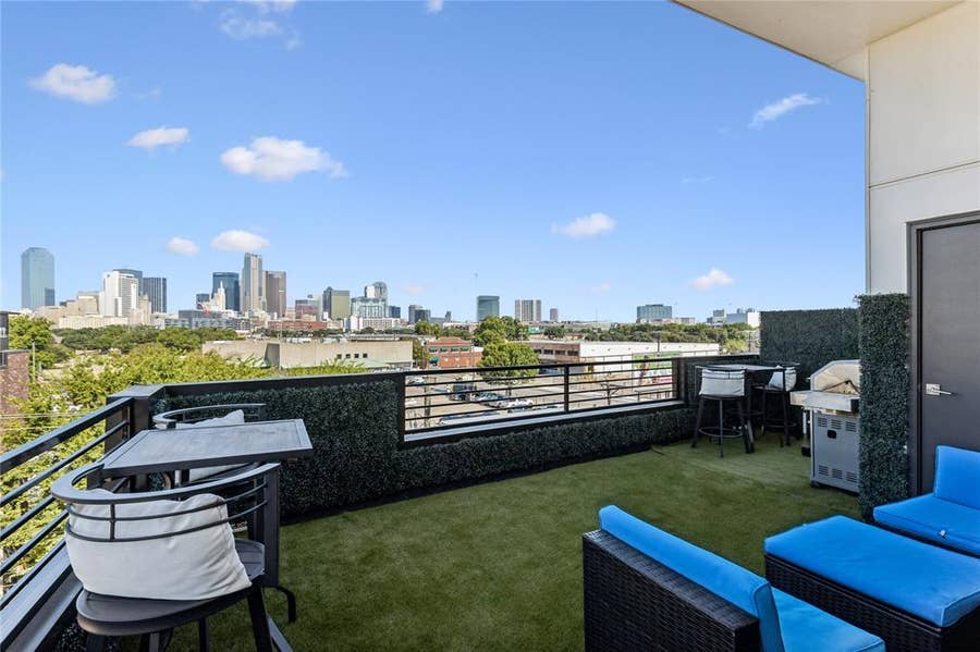 Property photo for 1901 S Harwood Street, #301, Dallas, TX