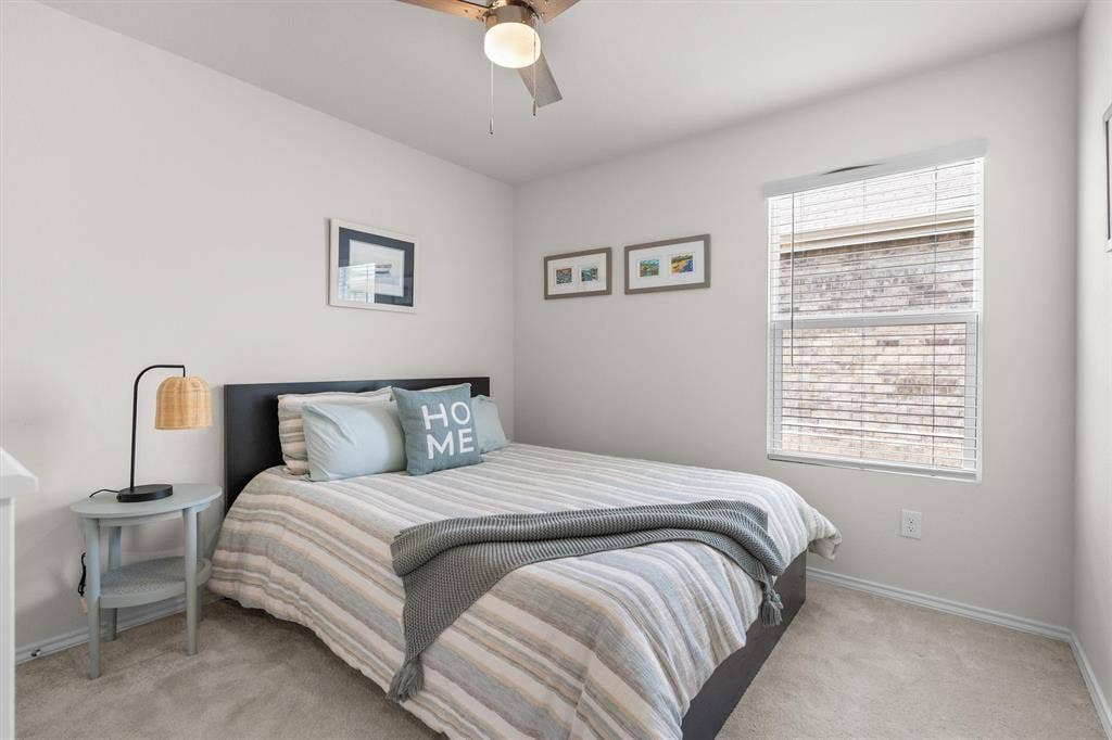913 Dressage Drive, Haslet, TX 76052 913 Dressage Drive, Haslet, TX 76052