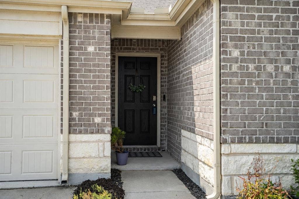 913 Dressage Drive, Haslet, TX 76052 913 Dressage Drive, Haslet, TX 76052