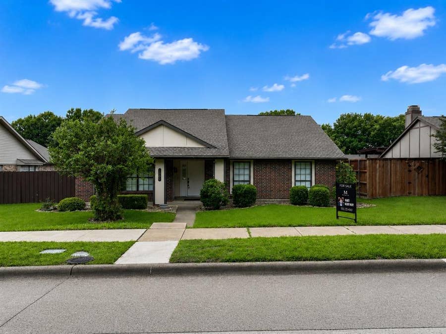 Property photo for 1308 Mullins Drive, Plano, TX