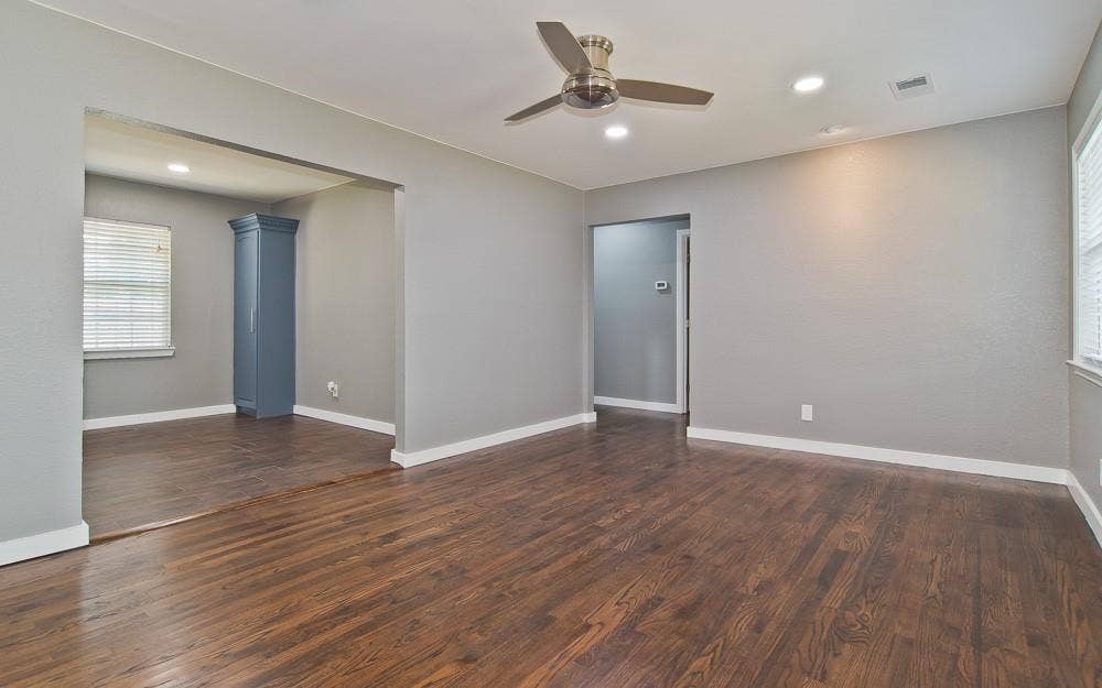 3039 Grayson Drive, Dallas, TX 75224 3039 Grayson Drive, Dallas, TX 75224