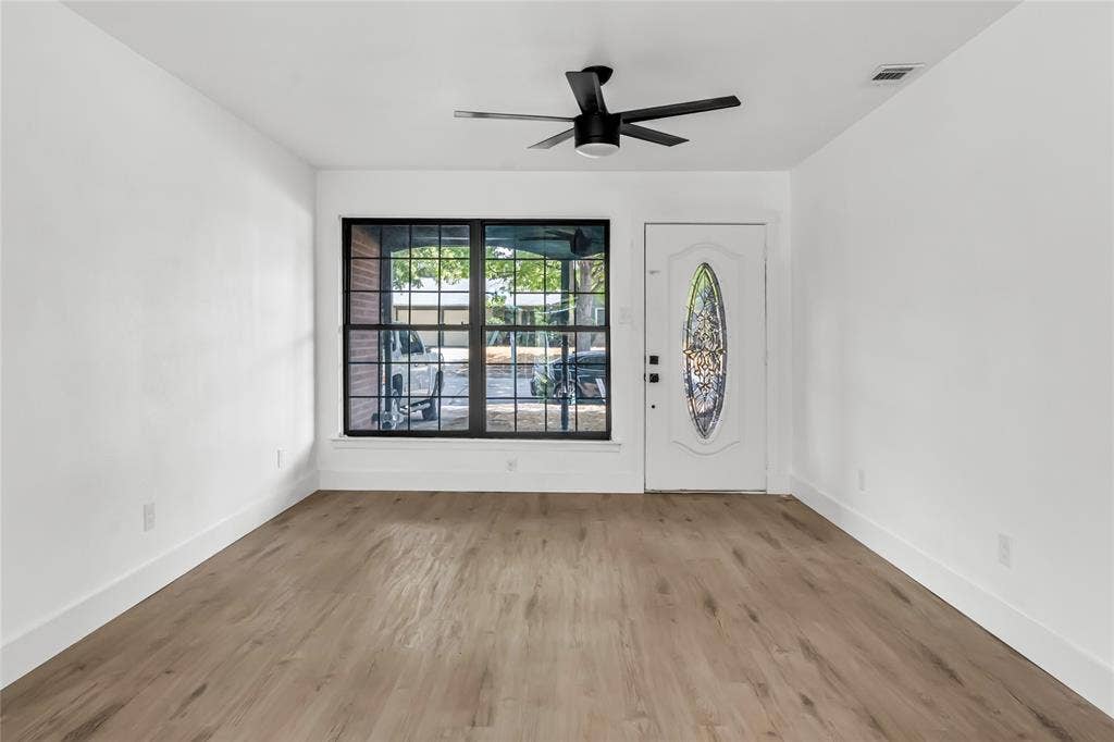 7207 Greenspan Avenue, Dallas, TX 75232 7207 Greenspan Avenue, Dallas, TX 75232