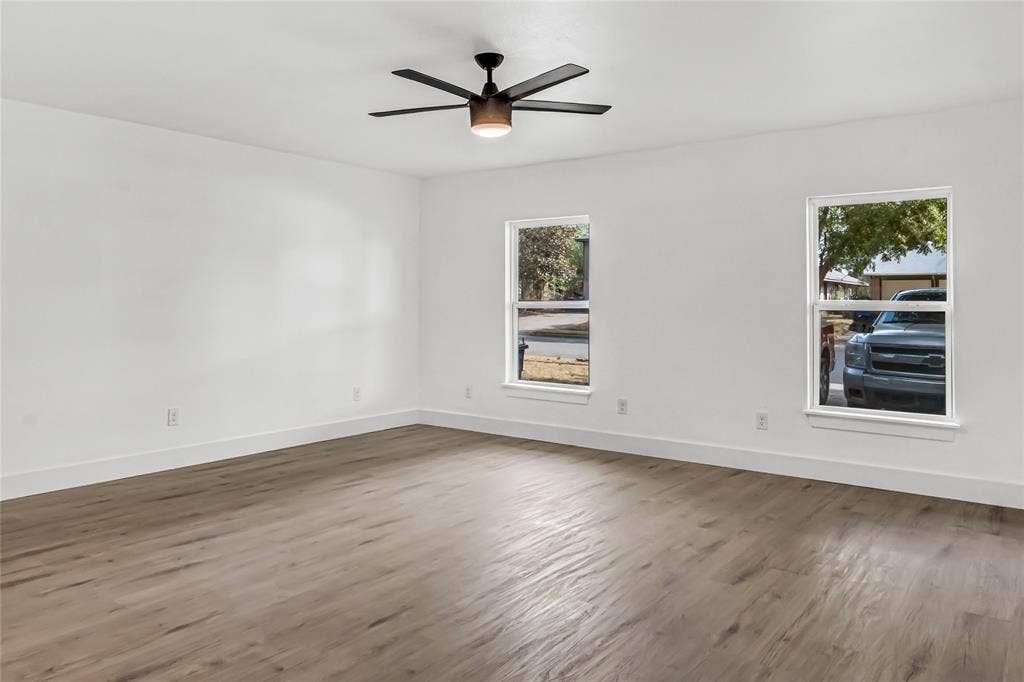 7207 Greenspan Avenue, Dallas, TX 75232 7207 Greenspan Avenue, Dallas, TX 75232