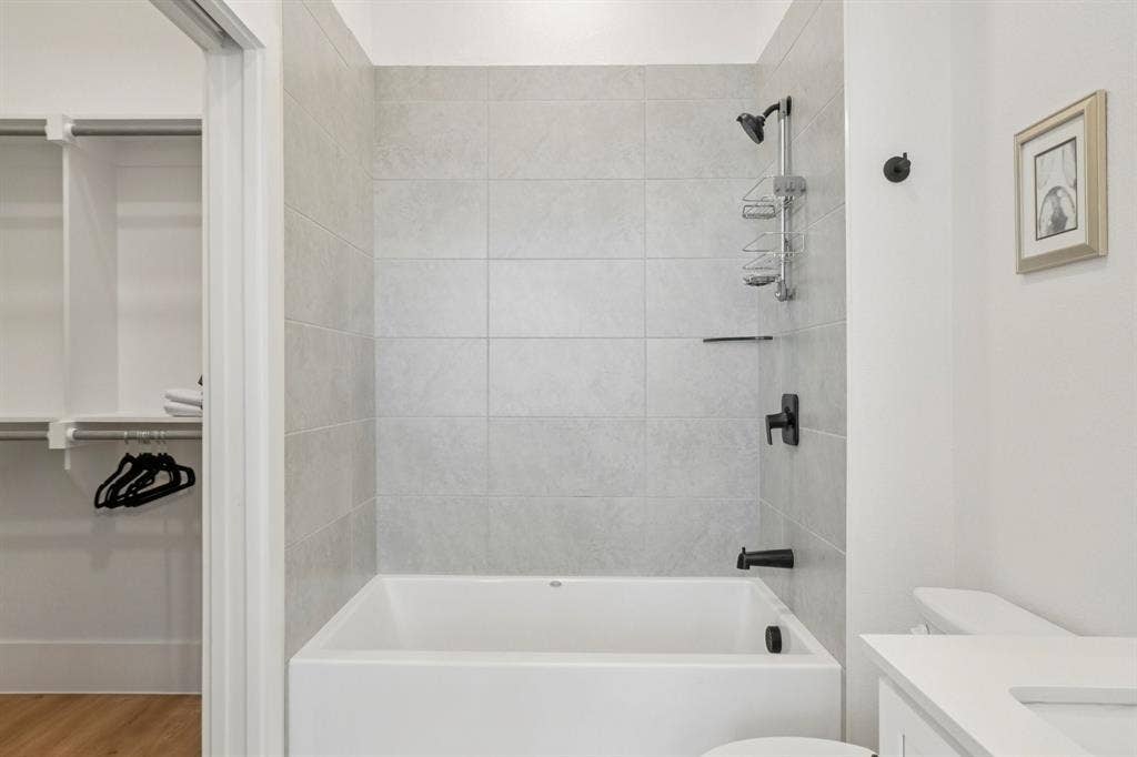 6418 Maple Avenue, #307, Dallas, TX 75235 6418 Maple Avenue, #307, Dallas, TX 75235