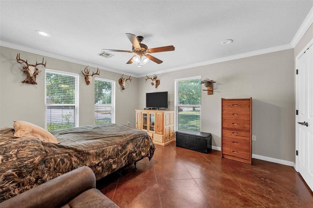 1200 N Davis Street, West, TX 76691 1200 N Davis Street, West, TX 76691