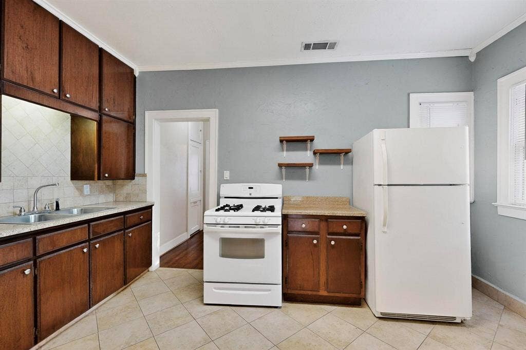 5934 Velasco Avenue, Dallas, TX 75206 5934 Velasco Avenue, Dallas, TX 75206