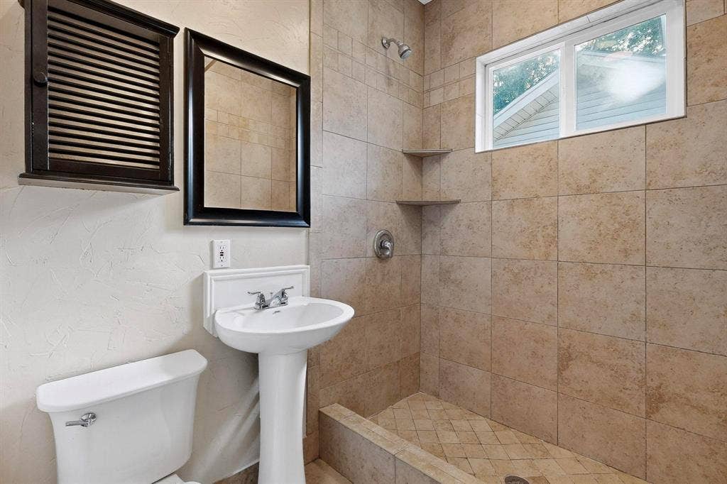 5934 Velasco Avenue, Dallas, TX 75206 5934 Velasco Avenue, Dallas, TX 75206