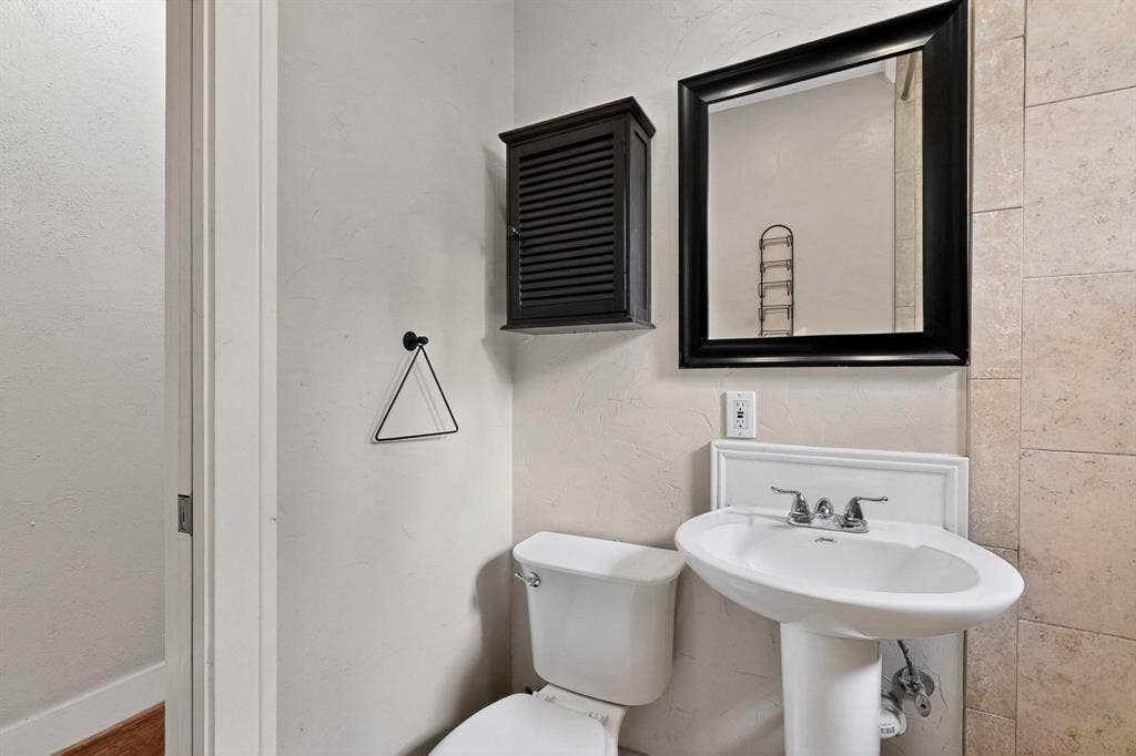 5934 Velasco Avenue, Dallas, TX 75206 5934 Velasco Avenue, Dallas, TX 75206