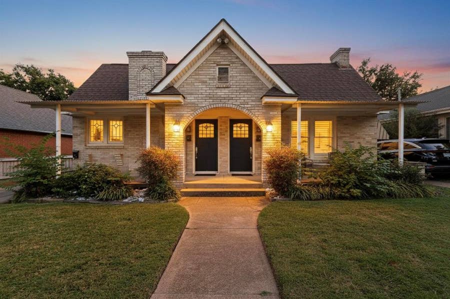 Property photo for 5934 Velasco Avenue, Dallas, TX