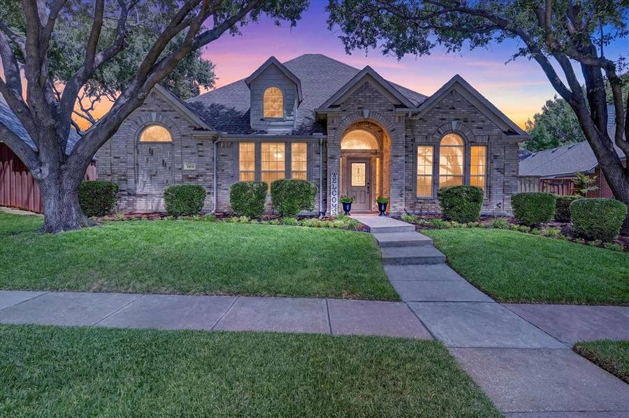 Property photo for 1804 Shadywood Lane, Flower Mound, TX