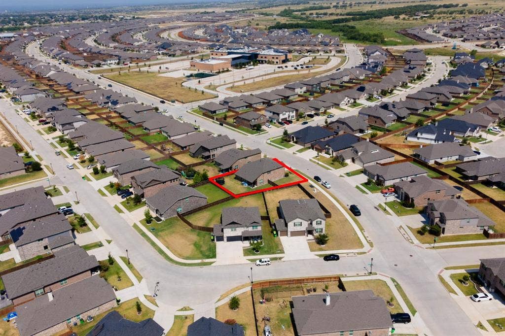 1813 Bellatrix Drive, Haslet, TX 76052 1813 Bellatrix Drive, Haslet, TX 76052