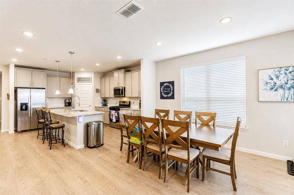 1813 Bellatrix Drive, Haslet, TX 76052 1813 Bellatrix Drive, Haslet, TX 76052
