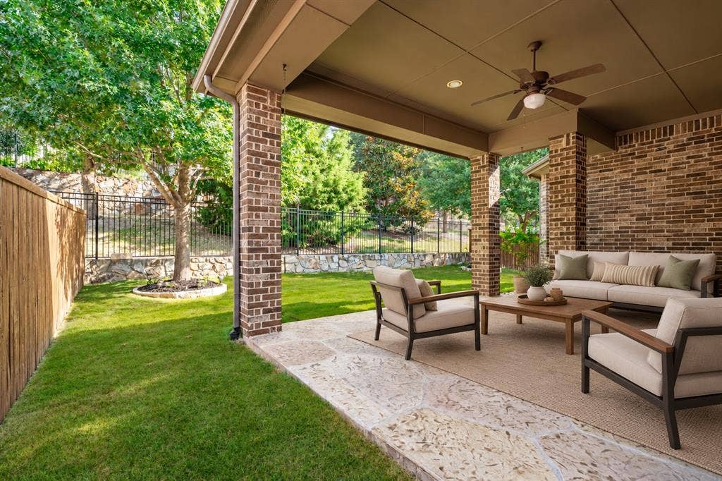 2724 Piersall Drive, McKinney, TX 75072 Virtually Staged