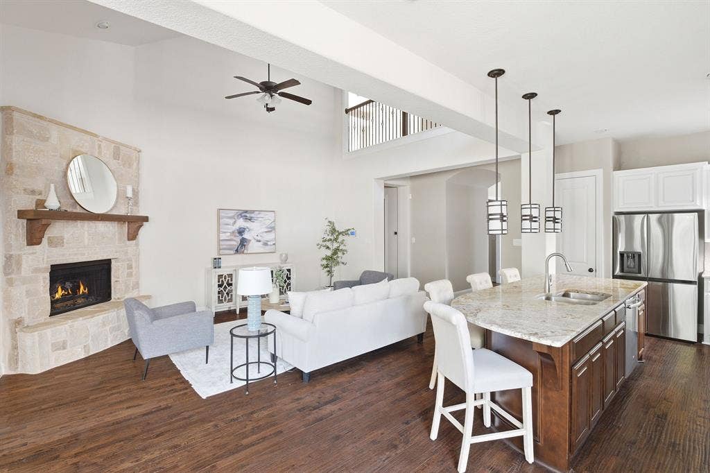 2724 Piersall Drive, McKinney, TX 75072 2724 Piersall Drive, McKinney, TX 75072