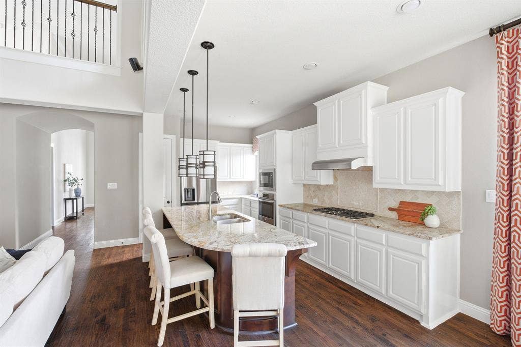 2724 Piersall Drive, McKinney, TX 75072 2724 Piersall Drive, McKinney, TX 75072