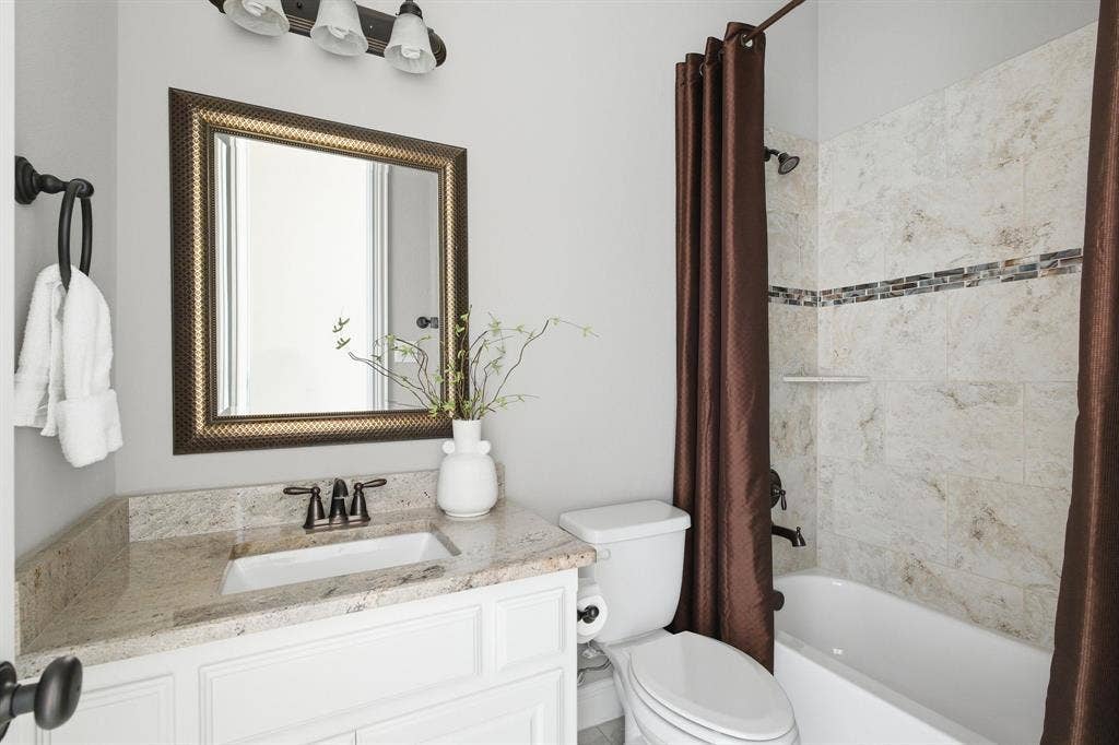 2724 Piersall Drive, McKinney, TX 75072 2724 Piersall Drive, McKinney, TX 75072