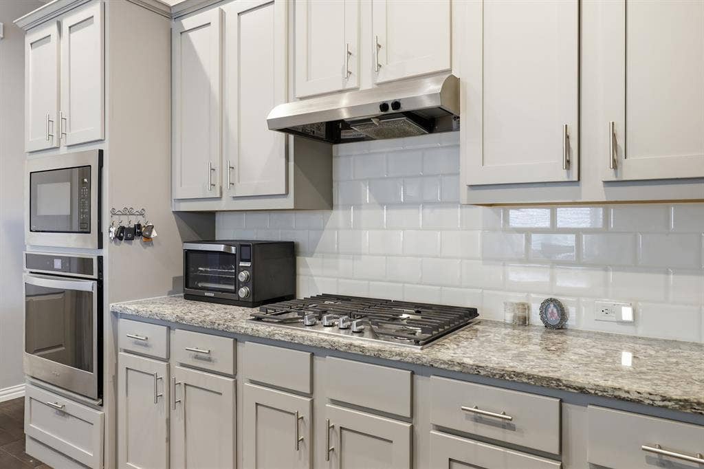 1556 Seminole Drive, Forney, TX 75126 Gas Cooktop