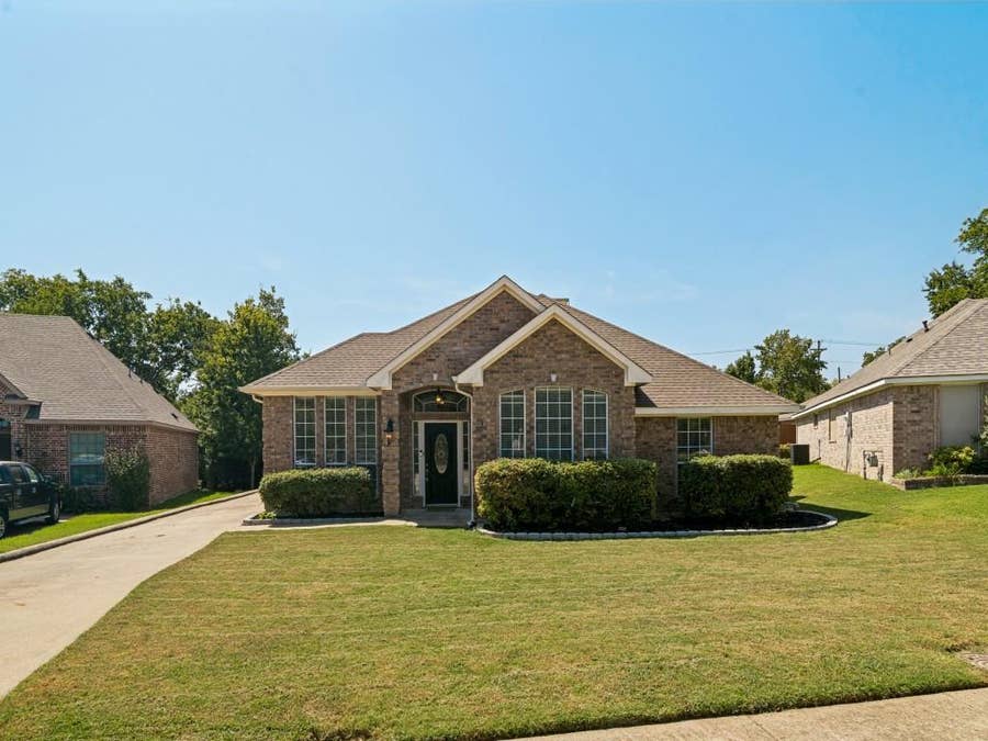 Property photo for 952 Chad Way, Rockwall, TX