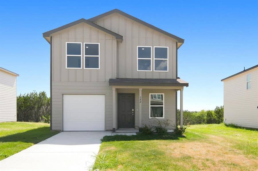 Property photo for 342 Azalea Trail, Granbury, TX