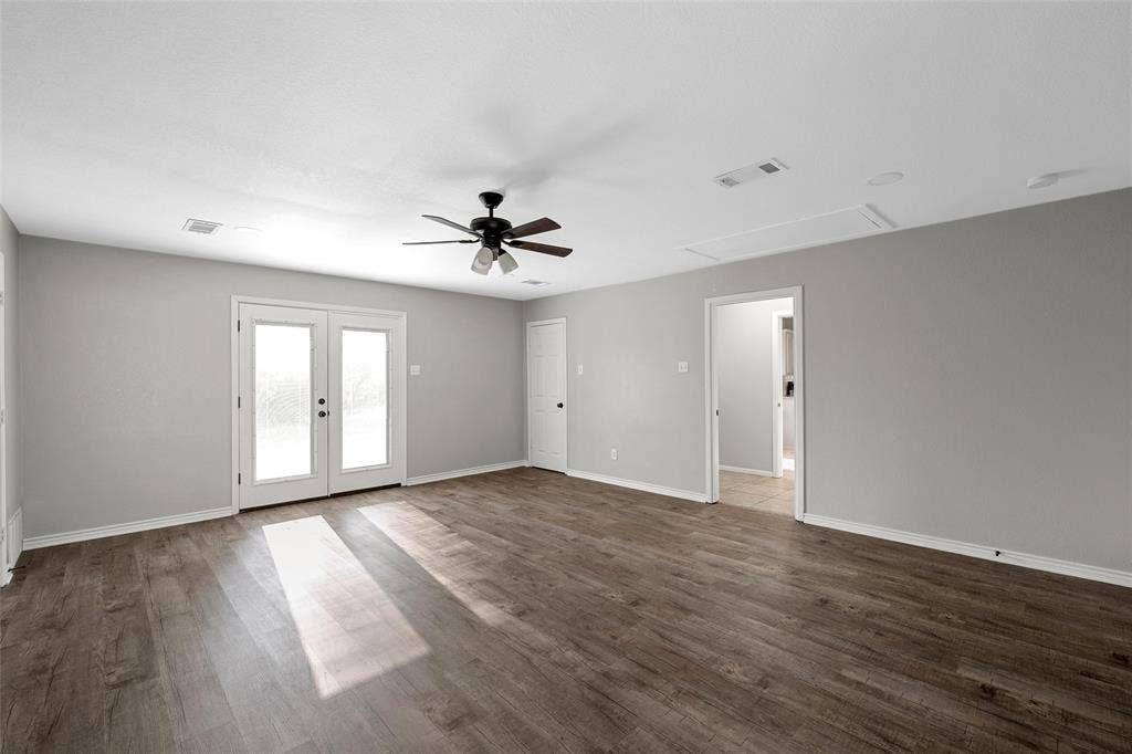 3044 Oak Ridge Road, Crawford, TX 76638 3044 Oak Ridge Road, Crawford, TX 76638