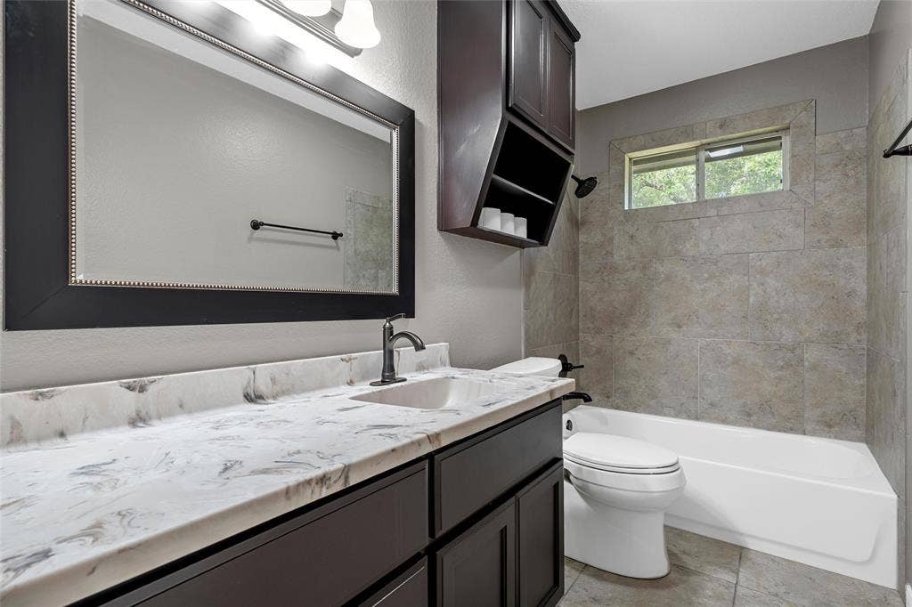 3044 Oak Ridge Road, Crawford, TX 76638 3044 Oak Ridge Road, Crawford, TX 76638