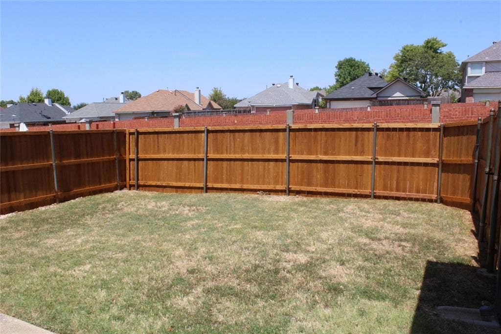 1726 Northampton Drive, Rowlett, TX 75089 1726 Northampton Drive, Rowlett, TX 75089