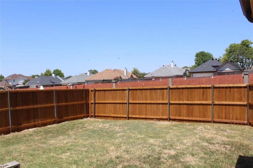 1726 Northampton Drive, Rowlett, TX 75089 1726 Northampton Drive, Rowlett, TX 75089