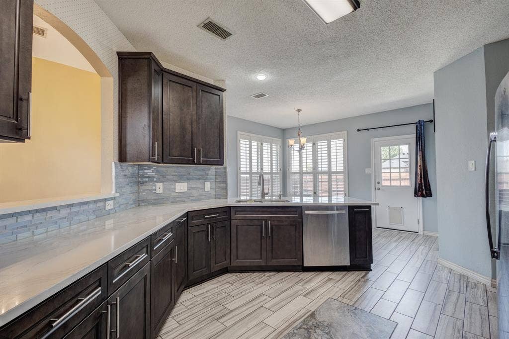 1726 Northampton Drive, Rowlett, TX 75089 1726 Northampton Drive, Rowlett, TX 75089