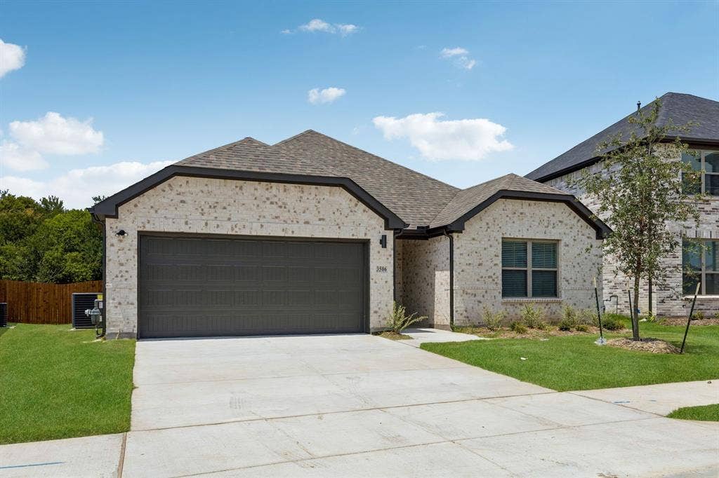 237 Bright Alcove Court, Lavon, TX 75166 Representative Image - Heisman - Elevation D