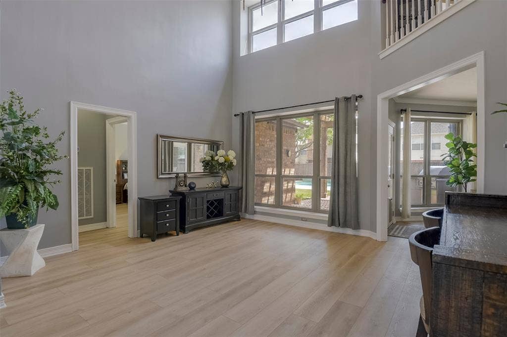 1200 Lakeway Drive, Plano, TX 75075 1200 Lakeway Drive, Plano, TX 75075