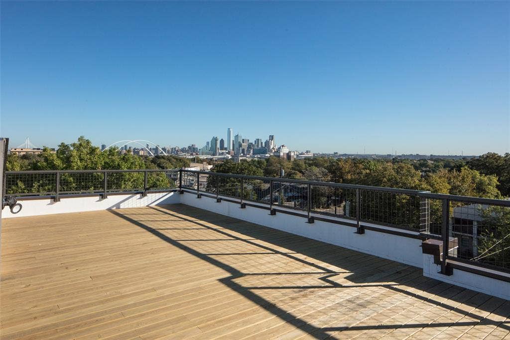 901 N Zang Boulevard, #101, Dallas, TX 75208 View of dock area