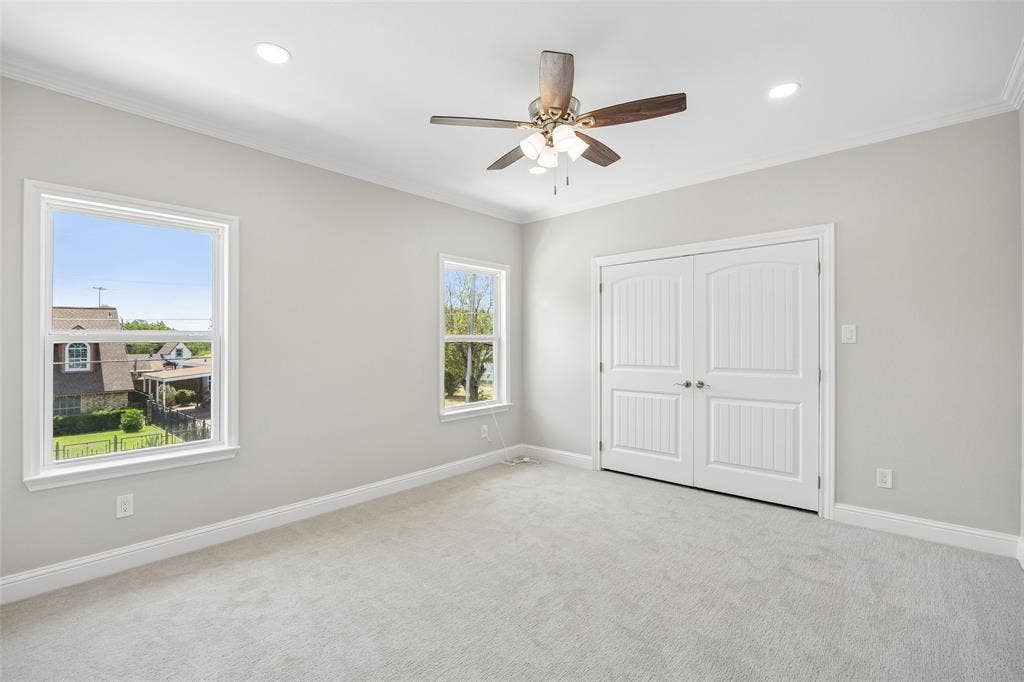 1231 S Montclair Avenue, Dallas, TX 75208