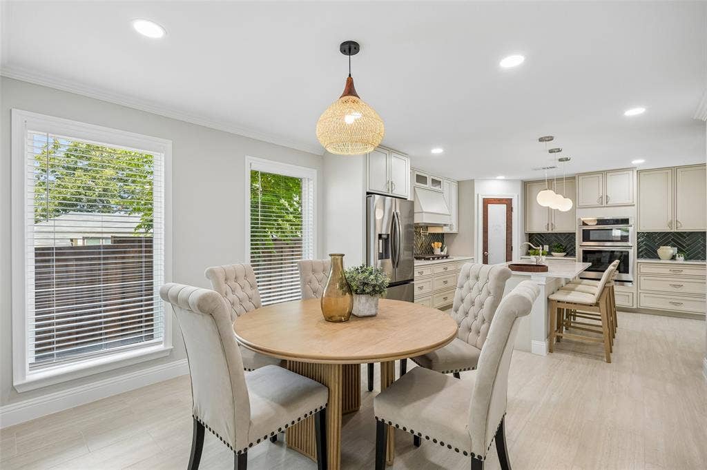 1231 S Montclair Avenue, Dallas, TX 75208