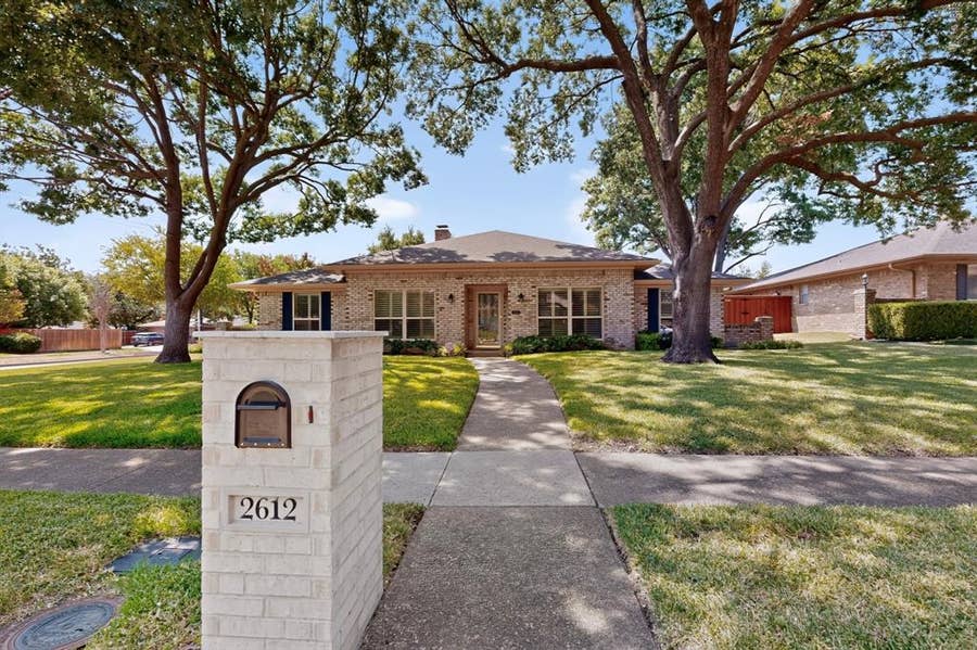 Property photo for 2612 Mollimar Drive, Plano, TX
