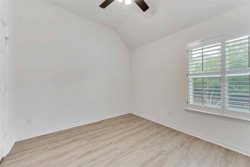 4008 Daden Oaks Drive, Plano, TX 75093 4008 Daden Oaks Drive, Plano, TX 75093