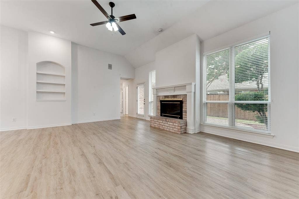 4008 Daden Oaks Drive, Plano, TX 75093 4008 Daden Oaks Drive, Plano, TX 75093