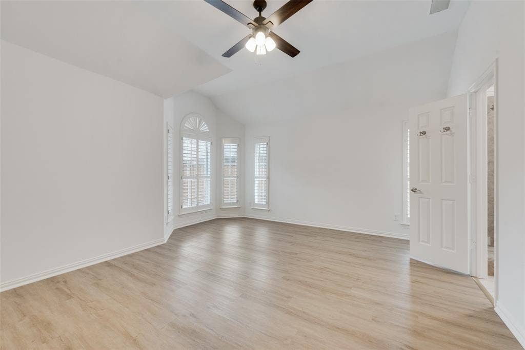 4008 Daden Oaks Drive, Plano, TX 75093 4008 Daden Oaks Drive, Plano, TX 75093