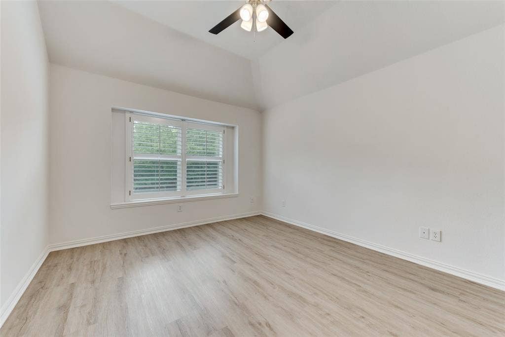 4008 Daden Oaks Drive, Plano, TX 75093 4008 Daden Oaks Drive, Plano, TX 75093