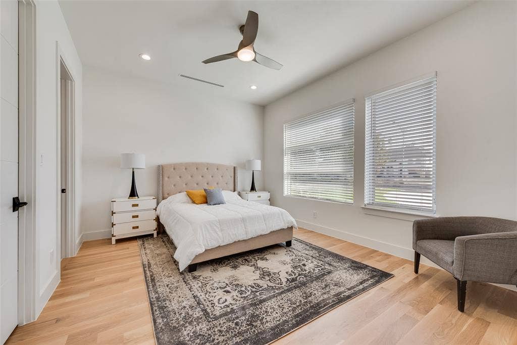 6411 Royal Lane, Dallas, TX 75230 6411 Royal Lane, Dallas, TX 75230