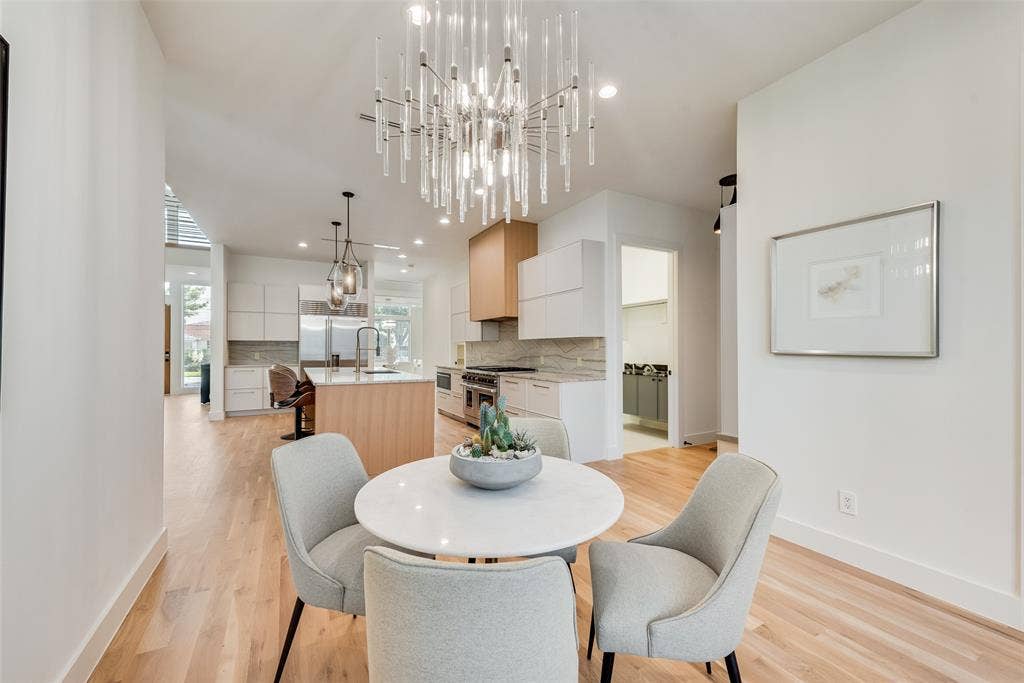 6411 Royal Lane, Dallas, TX 75230 6411 Royal Lane, Dallas, TX 75230