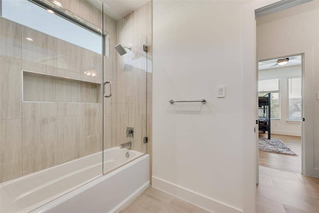 6411 Royal Lane, Dallas, TX 75230 6411 Royal Lane, Dallas, TX 75230